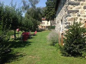 Holiday home with terrace, garden & barbeque - Image 2