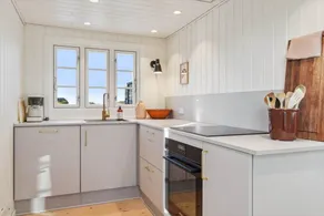 Fully equipped pleasant house with terrace & barbecue | Next to the beach | Dogs allowed - Image 4
