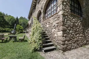 Kinderfreundliches Ferienhaus mit Grill, Terrasse und Pool | Bergblick | Perfekt für die Arbeit von Zuhause | Haustiere erlaubt - Image 2