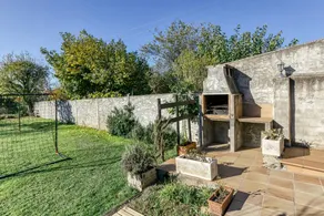 Holiday home with terrace, BBQ & garden | Garden view - Image 3