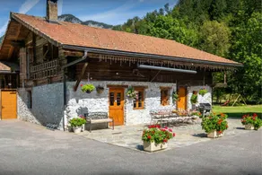 Casale adatto alle famiglie con terrazza, giardino e barbecue | Vista sul lago | Adatto per il telelavoro - Image 5