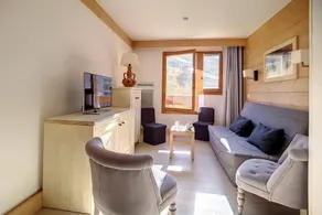 Ski-in/ski-out & foot of the slopes, 1st floor, tv, 62m², Les Menuires - Image 3