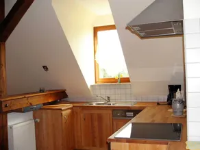 Apartamento vacacional con barbacoa y jardín | Vistas al jardín - Image 4