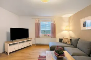 Apartment 'Haus Am See - Zur Blauen Tür' with Lake View, Private Terrace and Wi-Fi - Image 2