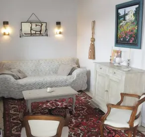 Charming House in Châteney with Shared Pool - Image 3