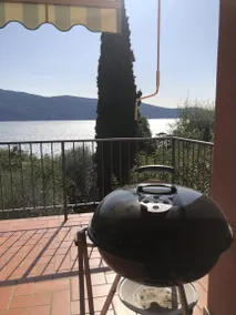 Villa avec terrasse, barbecue et jardin | Vue lac - Image 5