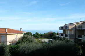 Family-oriented holiday apartment with private pool | Close to the beach | Pet-friendly - Image 4