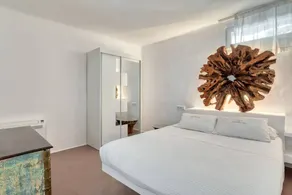 Family-oriented villa with private pool, terrace & garden | Sea view - Image 3