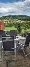 Kinderfreundliche schöne Ferienwohnung mit Terrasse, Grill und Garten | Gartenblick - Image 5