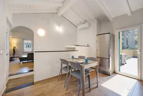 Holiday apartment with terrace, garden & jacuzzi | Garden view - Image 3