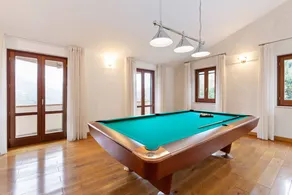 Villa mit privatem Pool, Whirlpool und Garten - Image 3