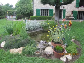 B&B with garden | Garden view - Image 2