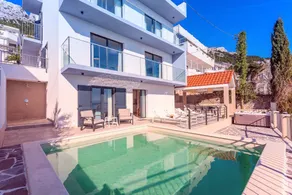 Fully equipped villa with terrace, garden & BBQ | Sea view - Image 5