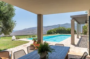 Fully equipped nice house with private pool, garden & terrace | Sea view - Image 3
