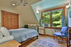 The Coolidge Barn - Game Room, Fire pit & Mountain Views - Sleeps 6 - Image 5