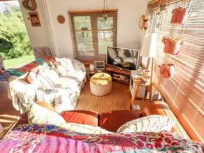 Family-friendly cottage with garden & barbecue | Beach view | Pets allowed - Image 5
