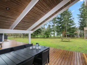 Holiday home with sauna, barbecue & terrace - Image 5