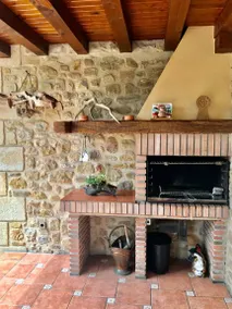 Holiday home with barbeque, terrace & garden | Mountain view - Image 3