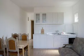 Flat with 1 room for 4 persons - Image 3