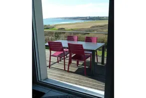 Fully equipped holiday home with terrace, BBQ & garden | Close to the beach | Dogs allowed - Image 2