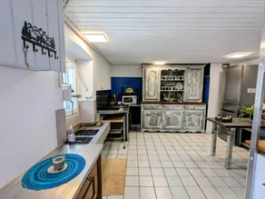 Cottage with garden & BBQ - Image 4