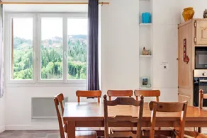 Ferienwohnung mit Pool, Garten und Grill | Bergblick - Image 4