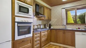 Appartement avec jardin, piscine privée et terrasse | Vue montagne - Image 5