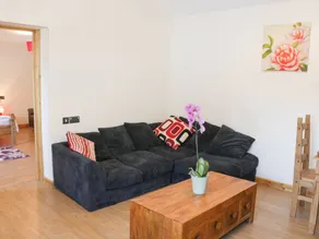 Family-oriented cottage with garden | Pets allowed - Image 4