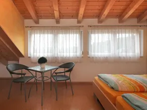 Apartment with garden & terrace | Garden view - Image 3