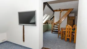 Wonderful holiday apartment with garden - Image 3