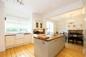 Family-oriented nice holiday home with garden | Suitable for remote work - Image 2