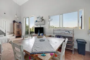 Holiday Home with Private Pool, Terrace, Stunning View, and Wi-Fi - Image 3