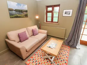Family-oriented cottage with jacuzzi & garden | Pets are welcome - Image 5