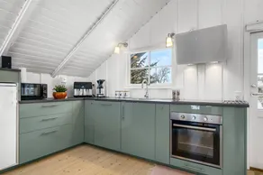 Fully equipped nice holiday home with garden, barbecue & terrace - Image 4