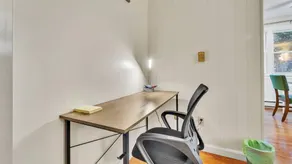 Ferienwohnung | Stadtblick | Ideal für Homeoffice - Image 5