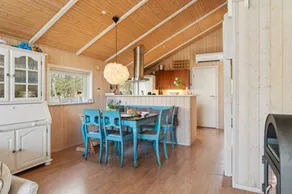 House with sauna, garden & barbecue - Image 3