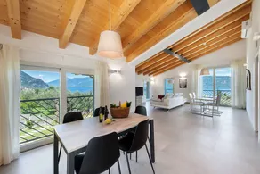 Voll ausgestattete charmante Wohnung mit Garten und Terrasse | Seeblick | Strand in der Nähe - Image 4