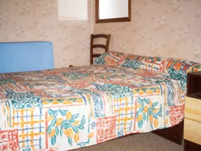 Holiday home with garden - Image 3