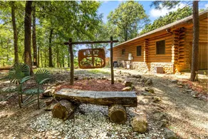 Waterfront Cabin with Barbecue in Langley, Oklahoma - Image 3