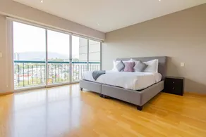 Apartamento con jardín, internet de alta velocidad y barbacoa | Vistas a la montaña - Image 4