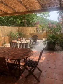 Domaine de Oliviers – Provenzalisches Haus mit Garten & Pool in Hyères, 10 Min. zum Strand - Image 4
