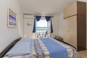Holiday apartment with BBQ | Sea view - Image 4
