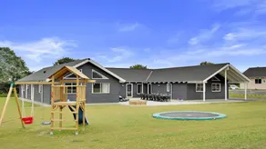 Pleasant house with sauna, garden & jacuzzi | Pets are welcome - Image 5