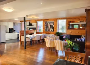 Fully equipped holiday apartment with terrace | Mountain view - Image 2