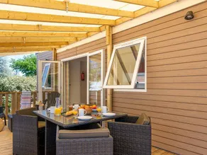 Meravigliosa casa mobile adatta alle famiglie con terrazza e piscina riscaldata | Accetta animali domestici - Image 5
