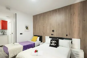 Aparthotel | Next to Plaza Mayor - Image 5