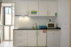 Appartement de vacances avec internet haut débit | Proche Cathédrale Notre-Dame-de-l'Assomption de Funchal | Vue ville | Avec animaux admis - Image 4