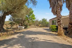 Country House 'Ca Lo Maraco' with Mountain Views, Private Garden, and Wi-Fi - Image 3