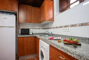 Country House 'El Llosín' with Private Terrace, Balcony and Wi-Fi - Image 5