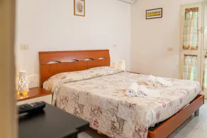 Agriturismo Fusini: Camera "IL BAGNO DELLE DONNE" - Image 3